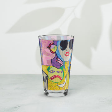 Shaker pint glass