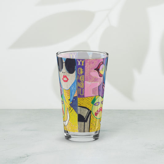 Shaker pint glass